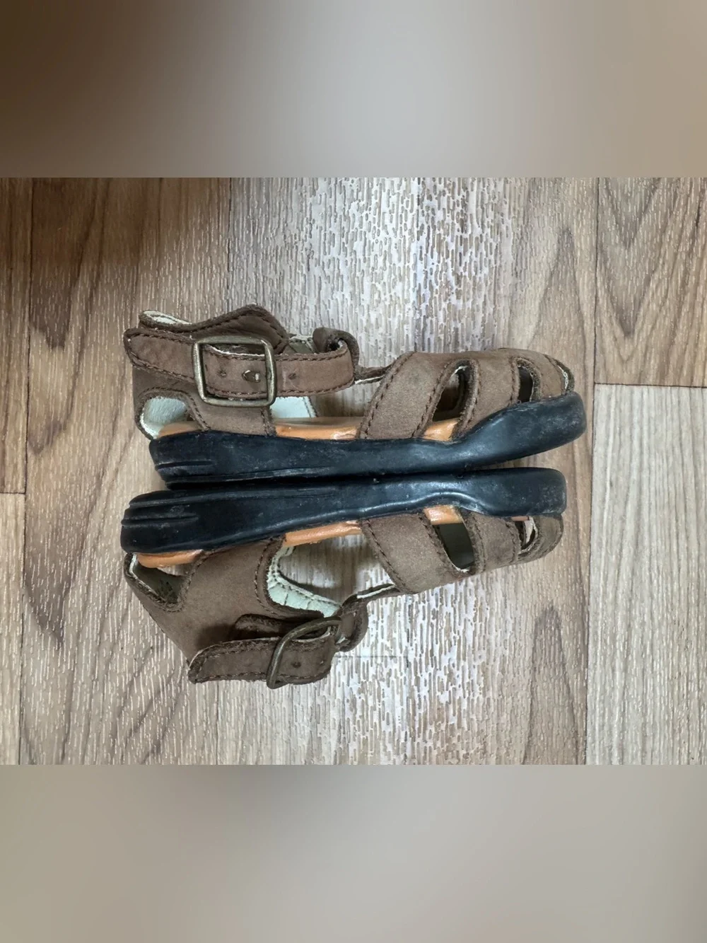 Munchkin Stride Rite Sz 4 Toddler Brown Leather Sandals with Colorful Embroidery